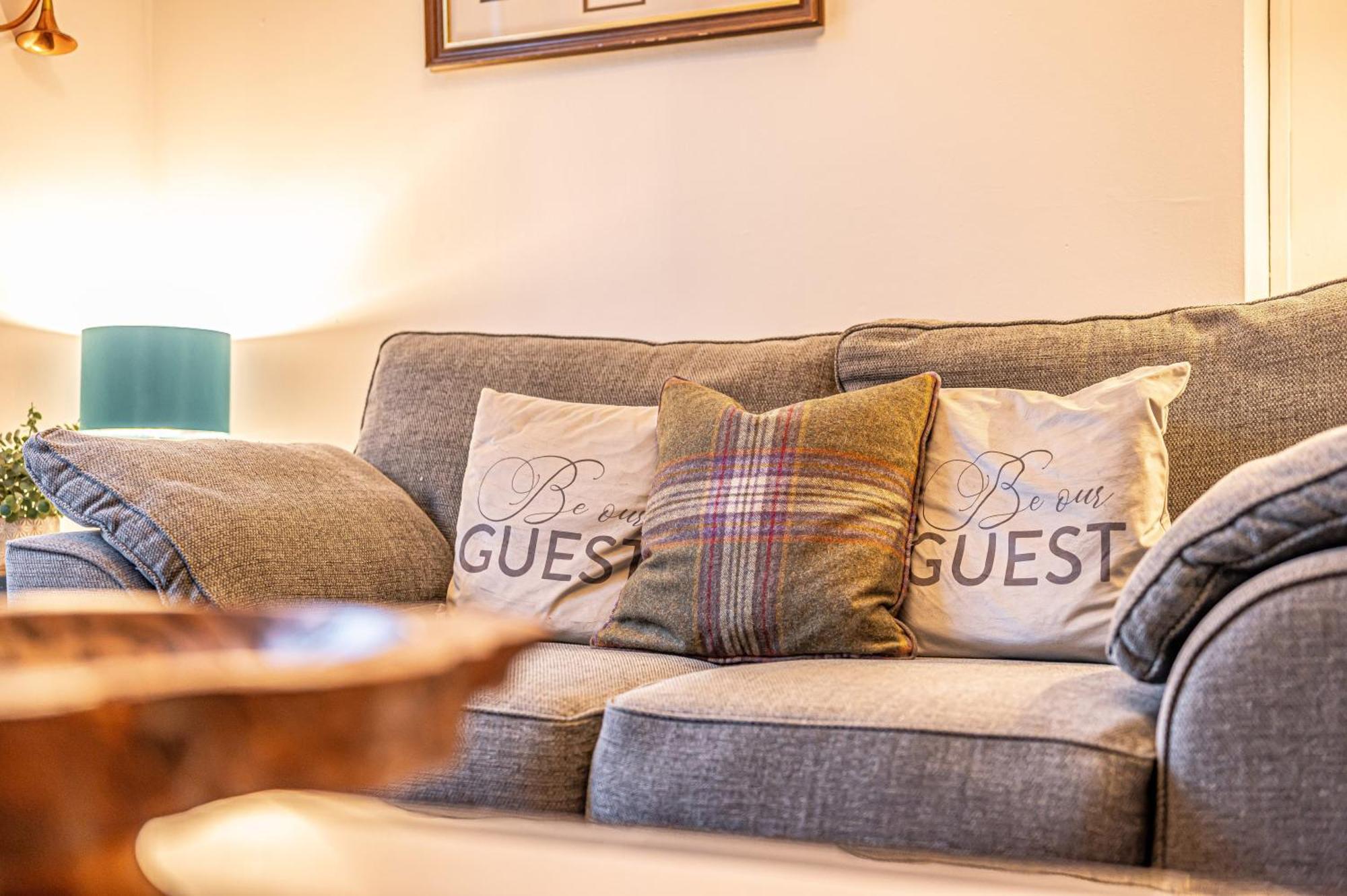 The Lang Toun Bothy- By The Sea & Near Edinburgh Apartment เคิร์กคาลดี ภายนอก รูปภาพ